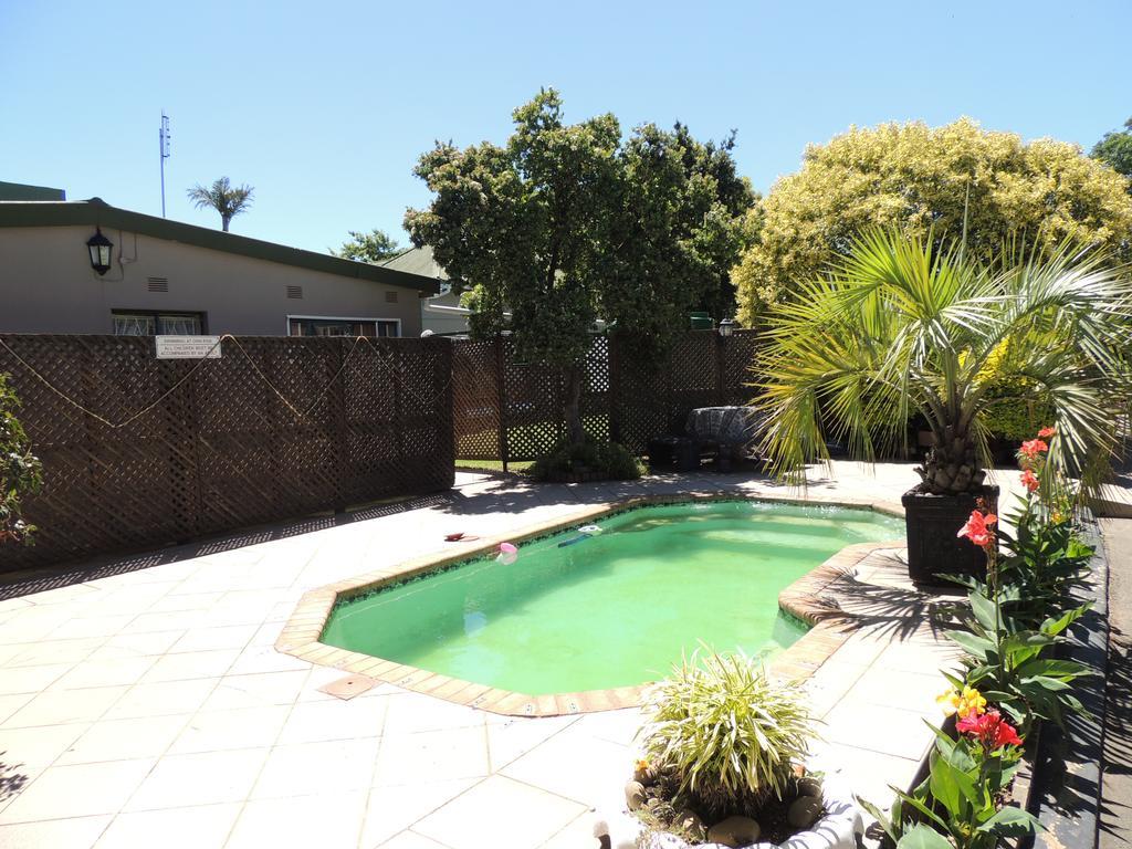 Rita'S Guesthouse Cc Vryheid Eksteriør bilde